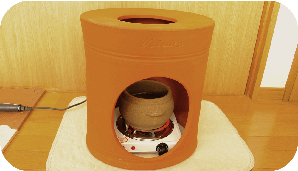 1.黄土100%の座器と壺